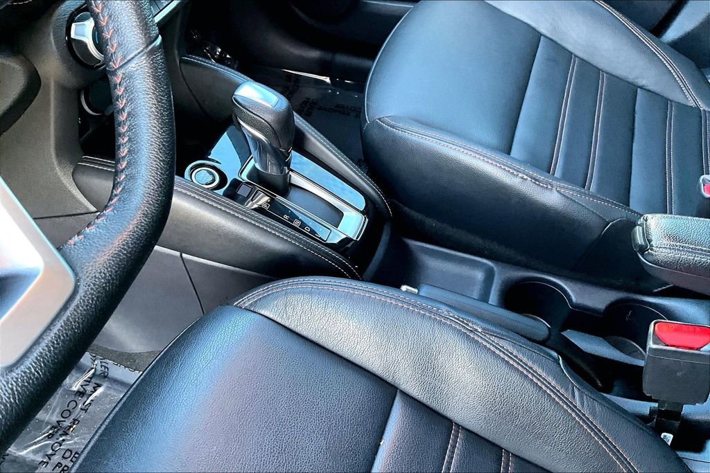 Used 2020 Nissan Kicks SR w/ SR Premium Package image 18