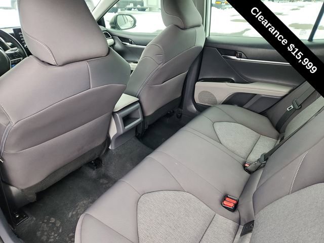Used 2022 Toyota Camry LE FWD image 22