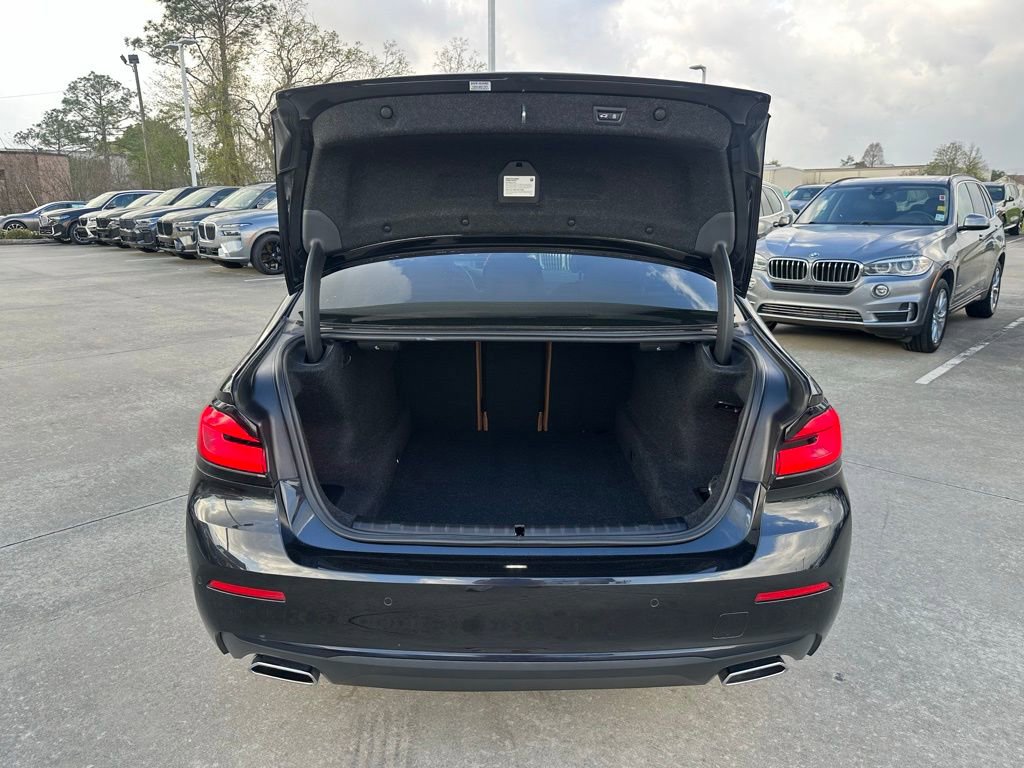 Used 2022 BMW 530i w/ Executive Package image 26