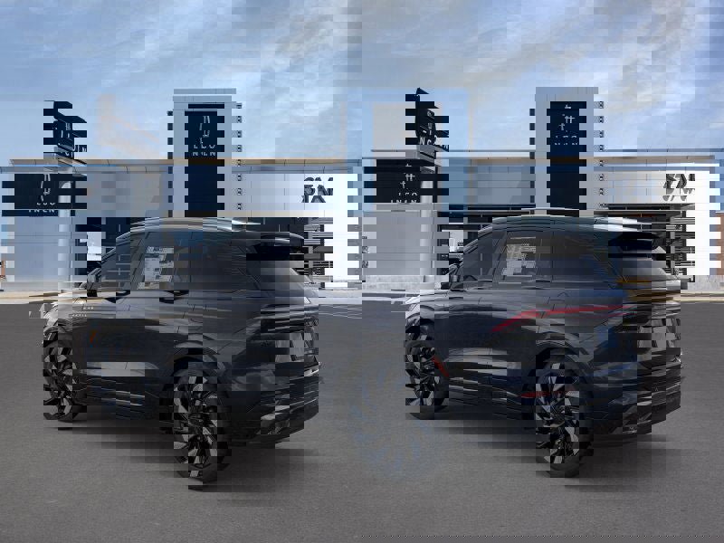 New 2025 Lincoln Nautilus Reserve w/ Jet Appearance Package image 4