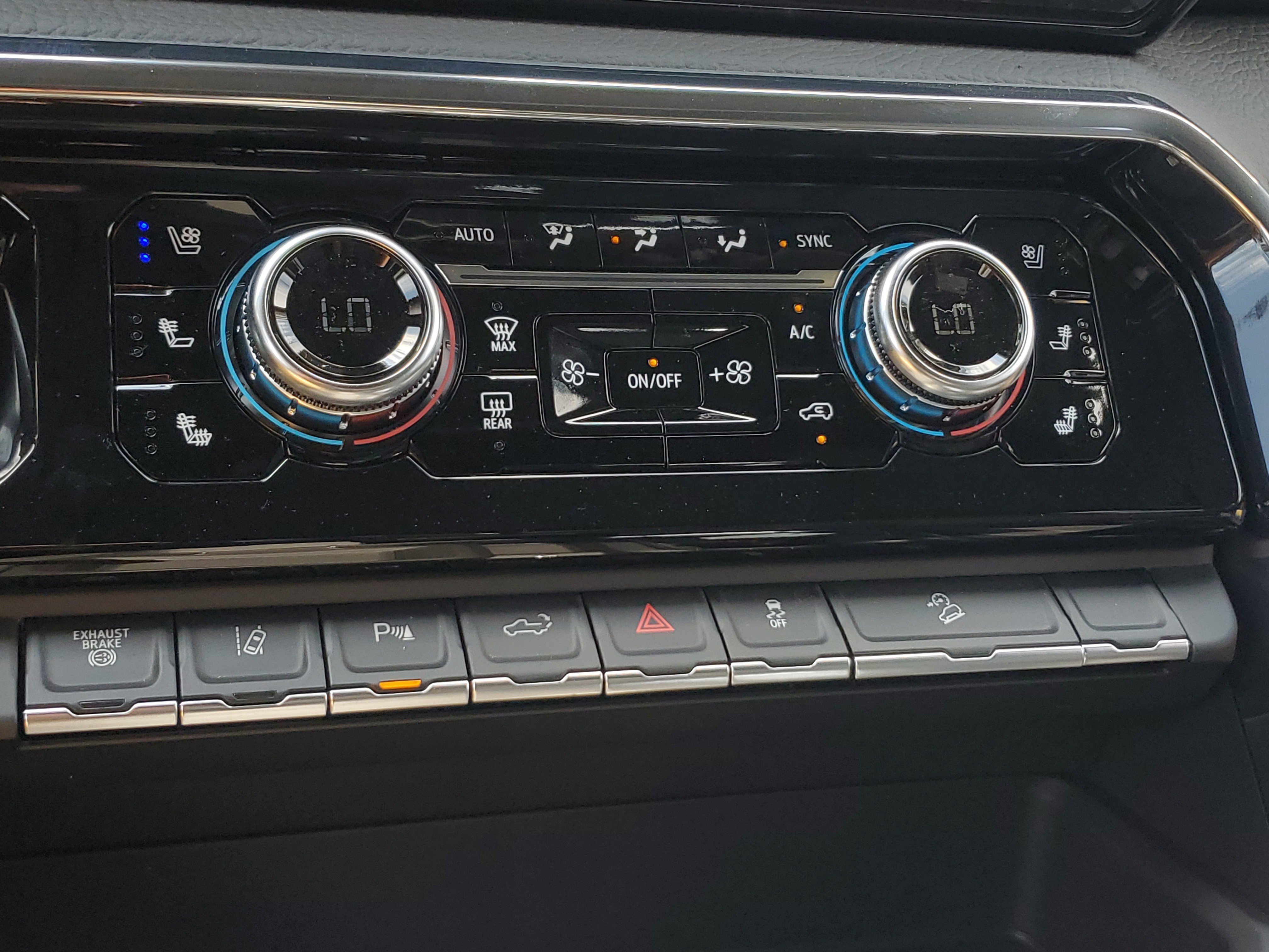 New 2025 GMC Sierra 2500 Denali image 29