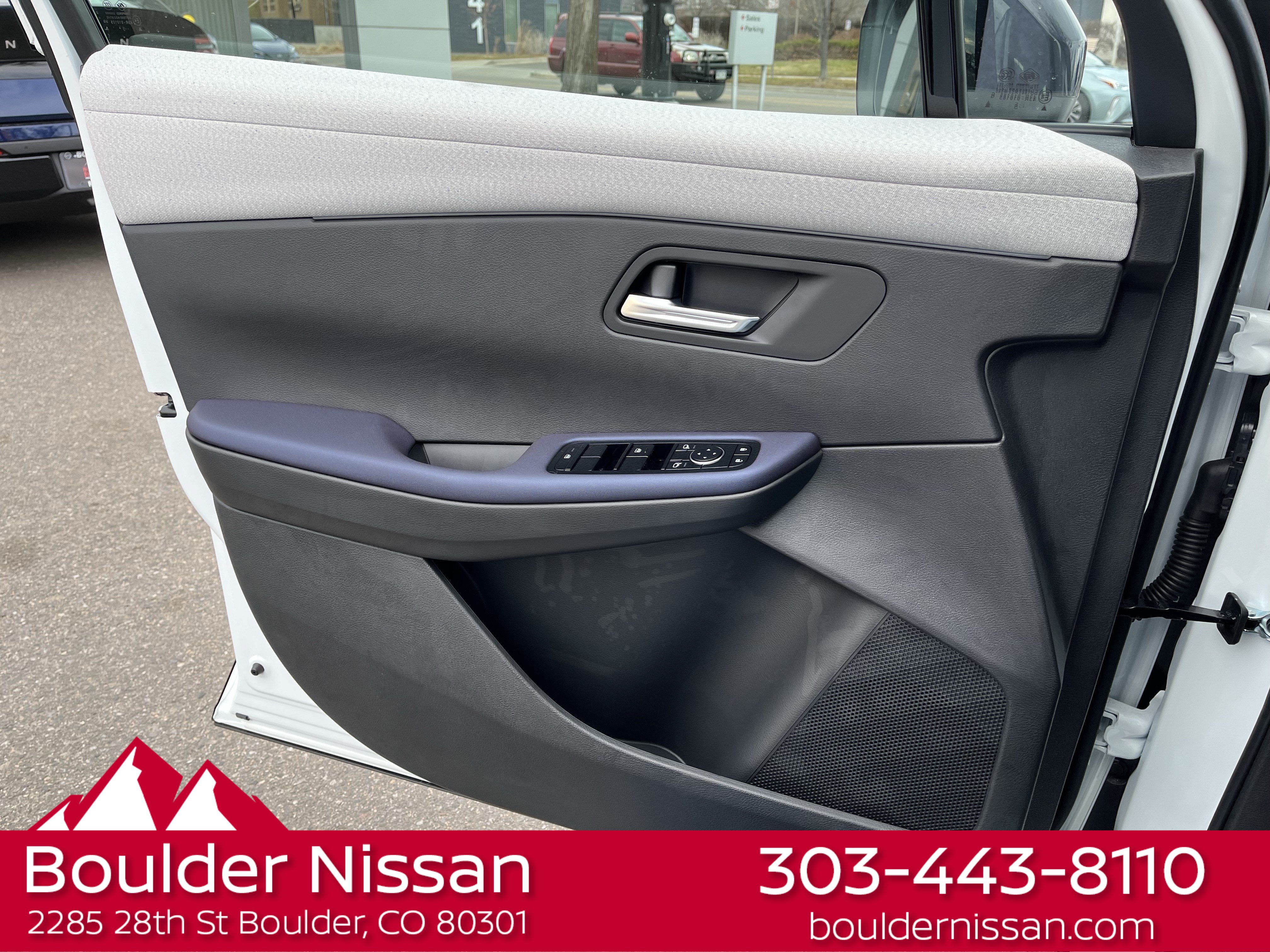 New 2026 Nissan Leaf SV+ w/ Floor Mat Package (SV+) FWD image 12