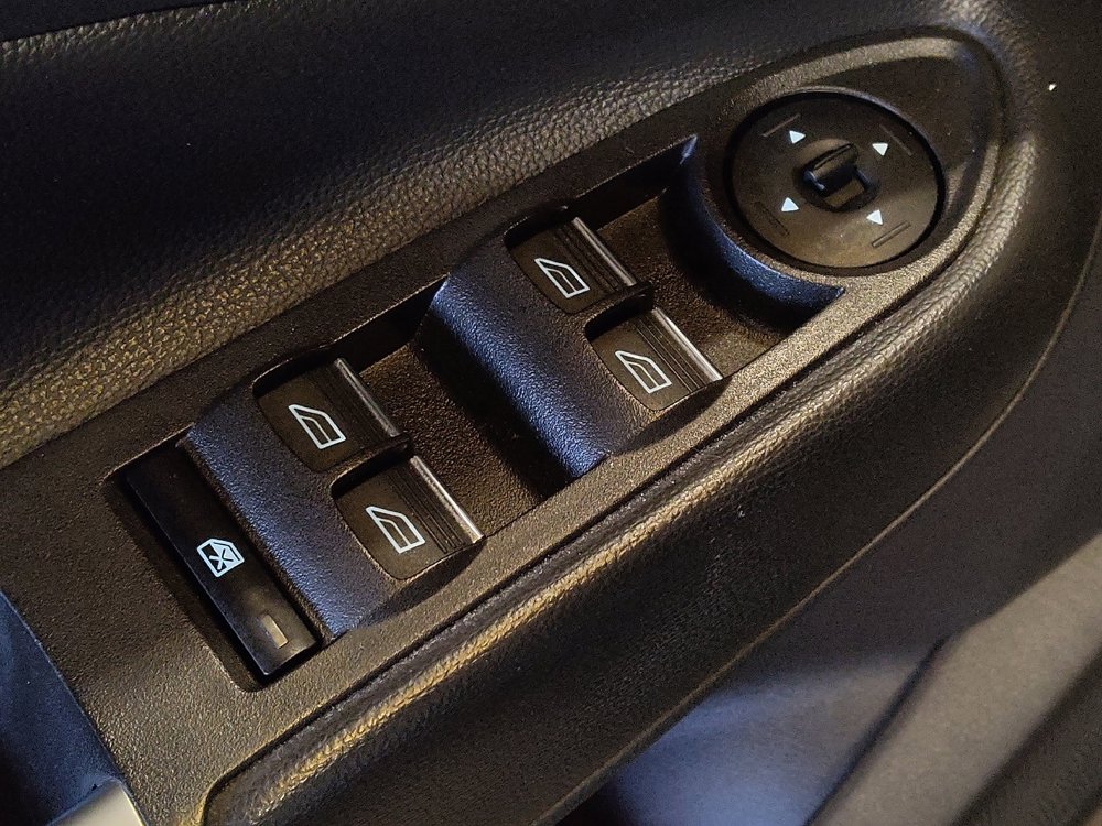 Used 2018 Ford Escape Titanium w/ Ford Safe & Smart Package image 27