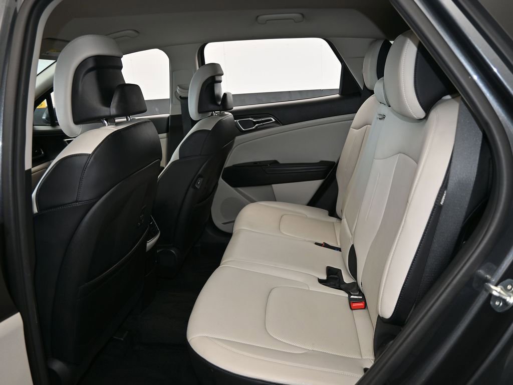 Used 2024 Kia Sportage EX image 36