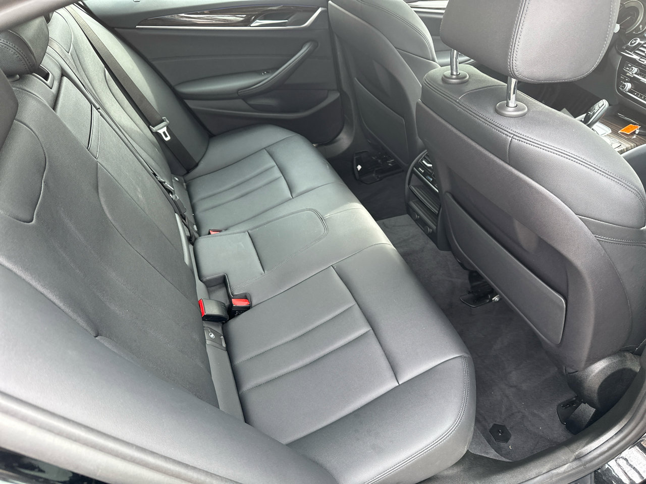 Used 2019 BMW 530e 530e iPerformance Plug-In Hybr w/ Convenience Package image 23