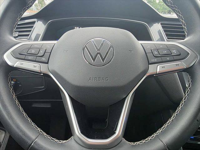 Used 2022 Volkswagen Tiguan SE AWD/4WD image 23