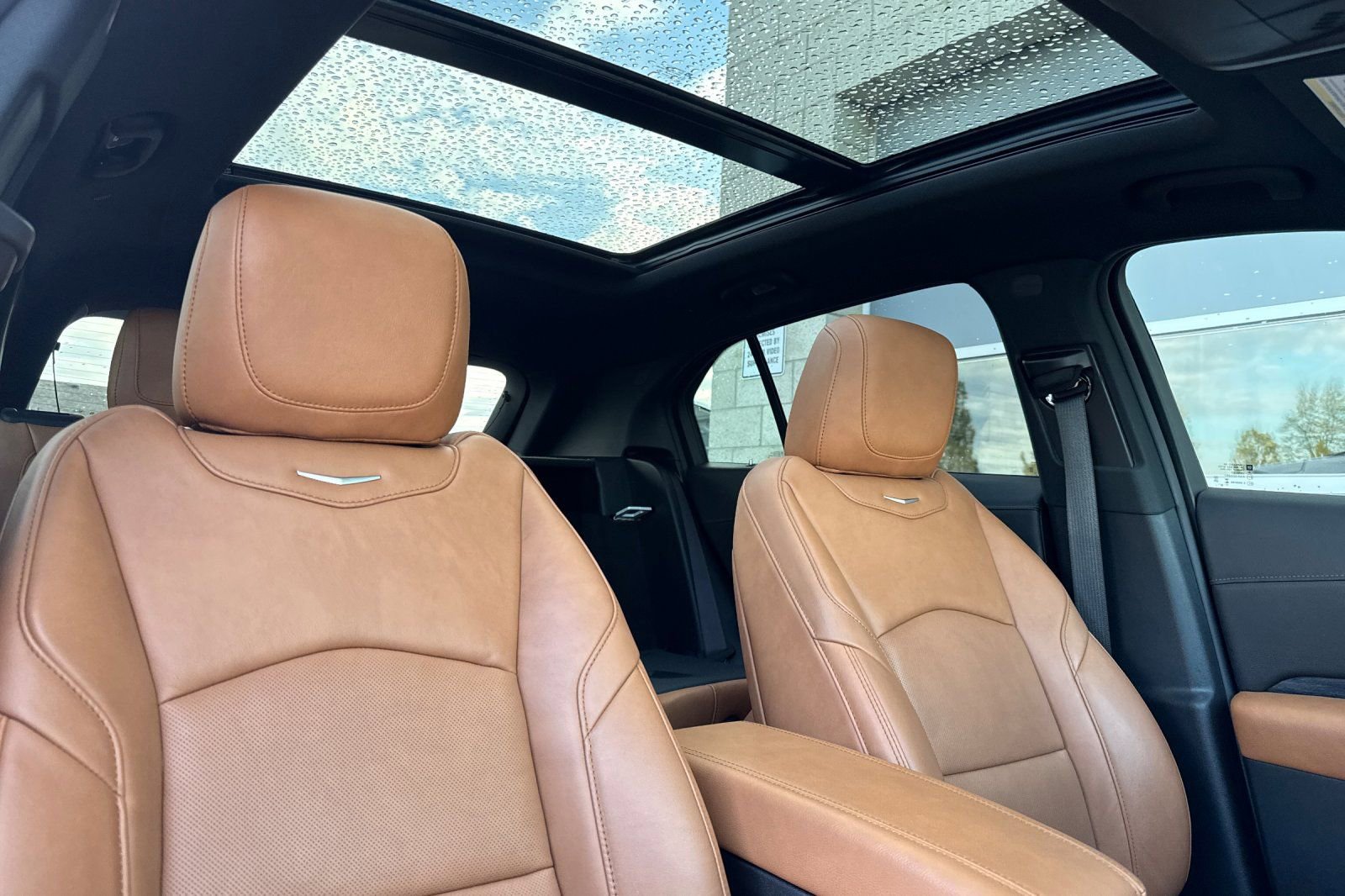 Used 2024 Cadillac XT4 Sport image 18