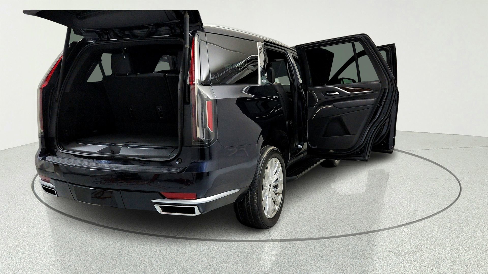 Certified 2023 Cadillac Escalade Premium Luxury AWD/4WD image 12