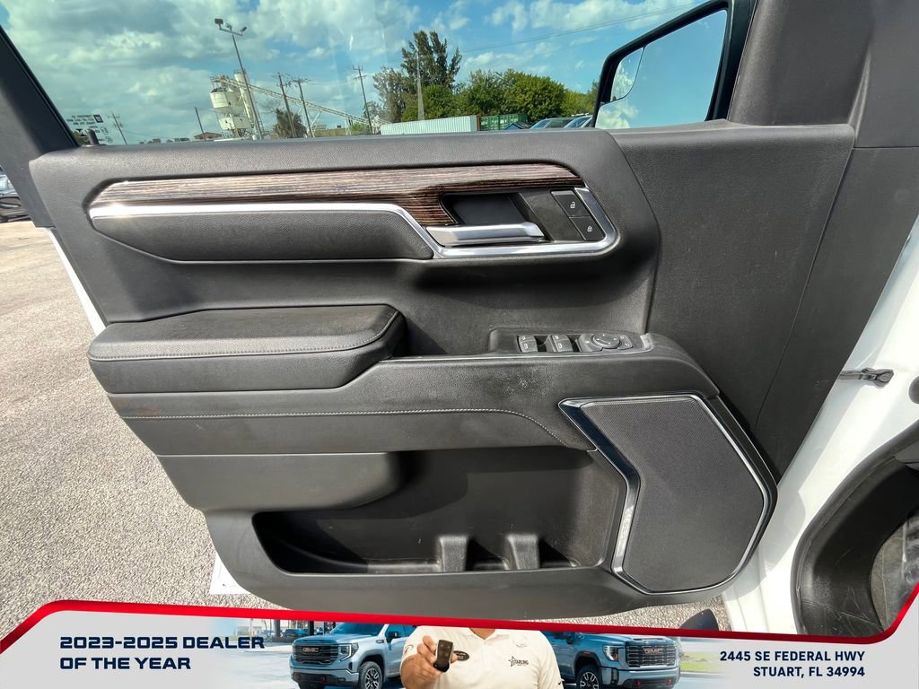 Used 2023 GMC Sierra 1500 Elevation image 23