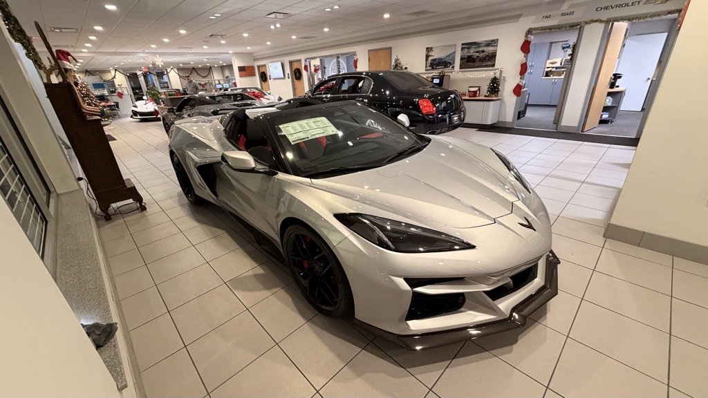 New 2026 Chevrolet Corvette Z06 w/ Stealth Interior Trim Package image 2