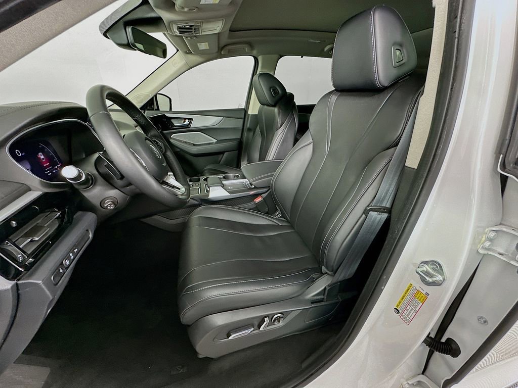 Used 2023 Acura MDX FWD w/ Technology Package image 21