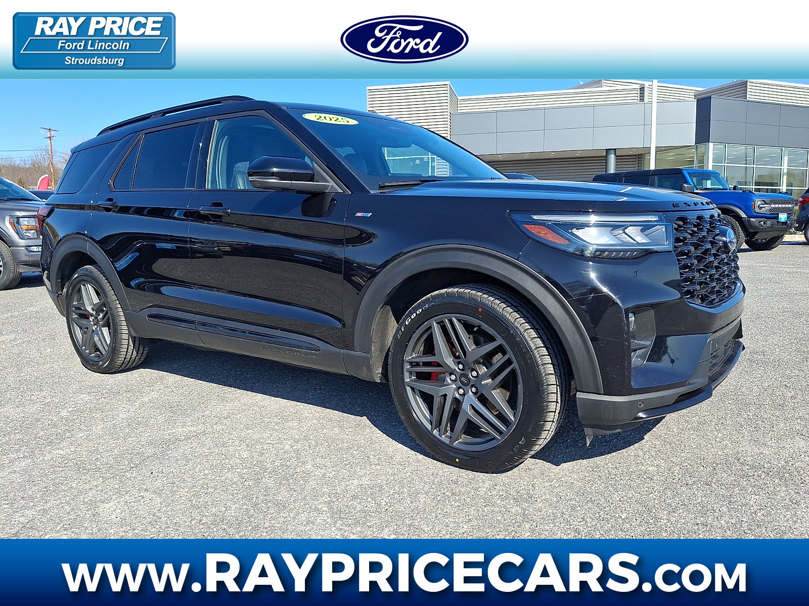 Certified 2025 Ford Explorer ST-Line w/ Premium Package