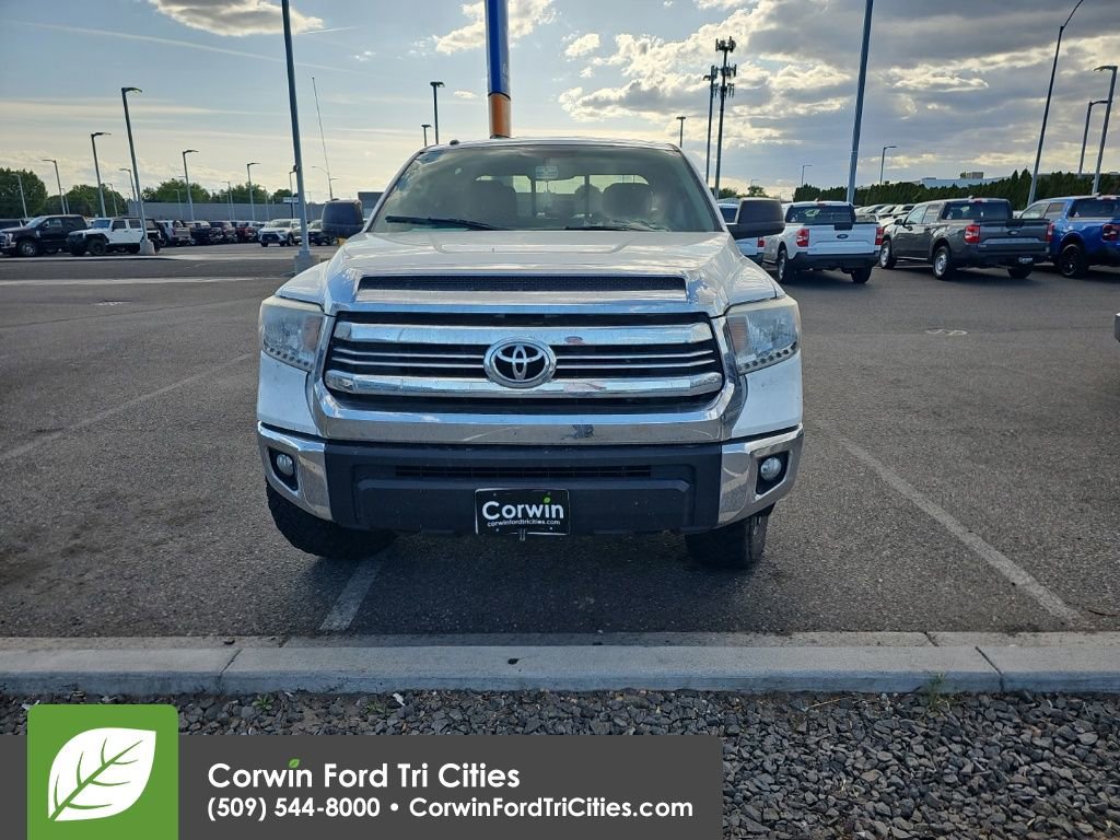 Used 2016 Toyota Tundra SR5 w/ TRD Off Road Package AWD/4WD image 8