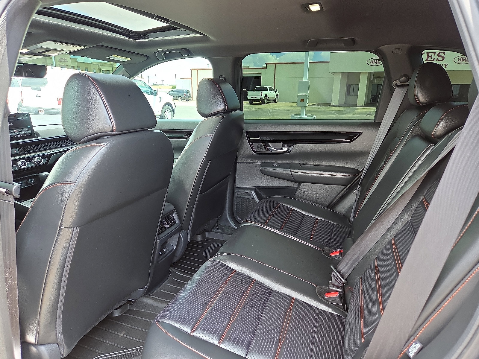 Used 2025 Honda CR-V Sport Touring image 10