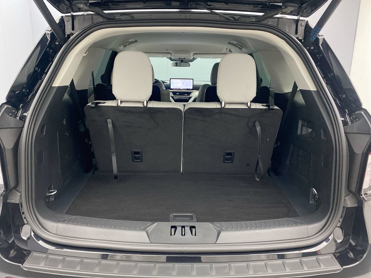 New 2026 Ford Explorer Active w/ Active Comfort Package AWD/4WD image 26
