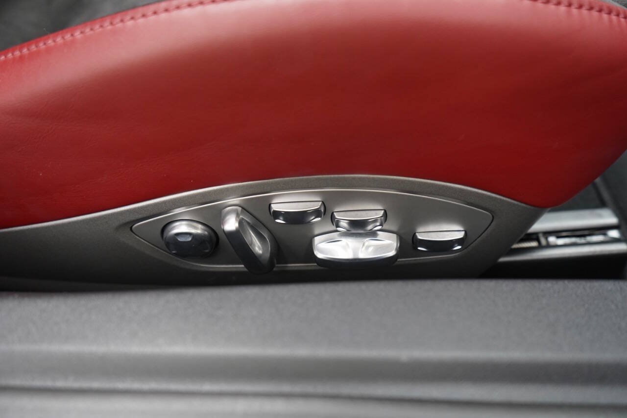 Used 2020 Porsche 718 Boxster Spyder RWD image 73