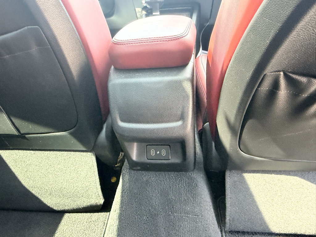 Used 2025 Kia K5 GT-Line w/ GT-Line Premium Package FWD image 28