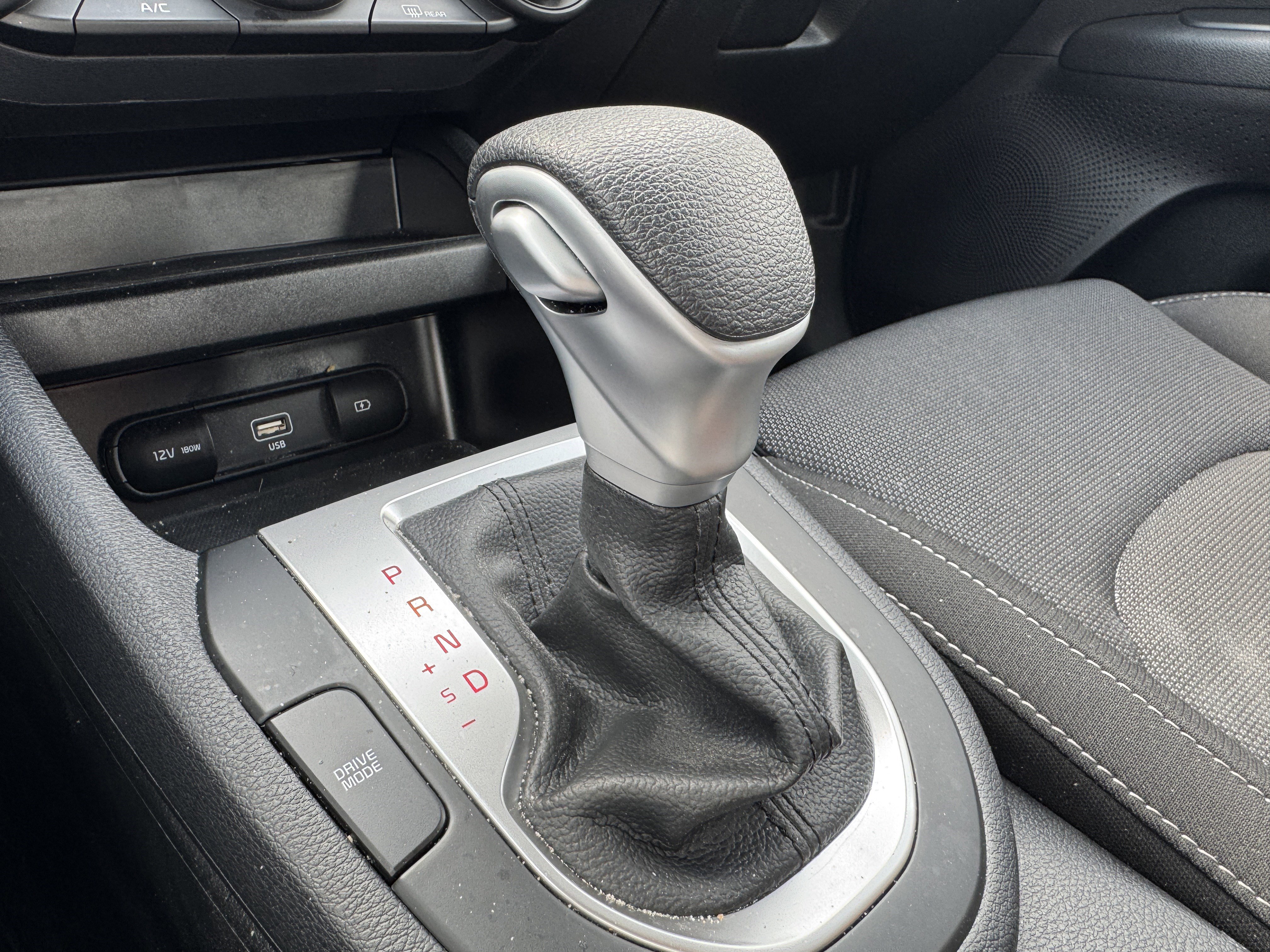 Used 2024 Kia Forte LXS FWD image 28