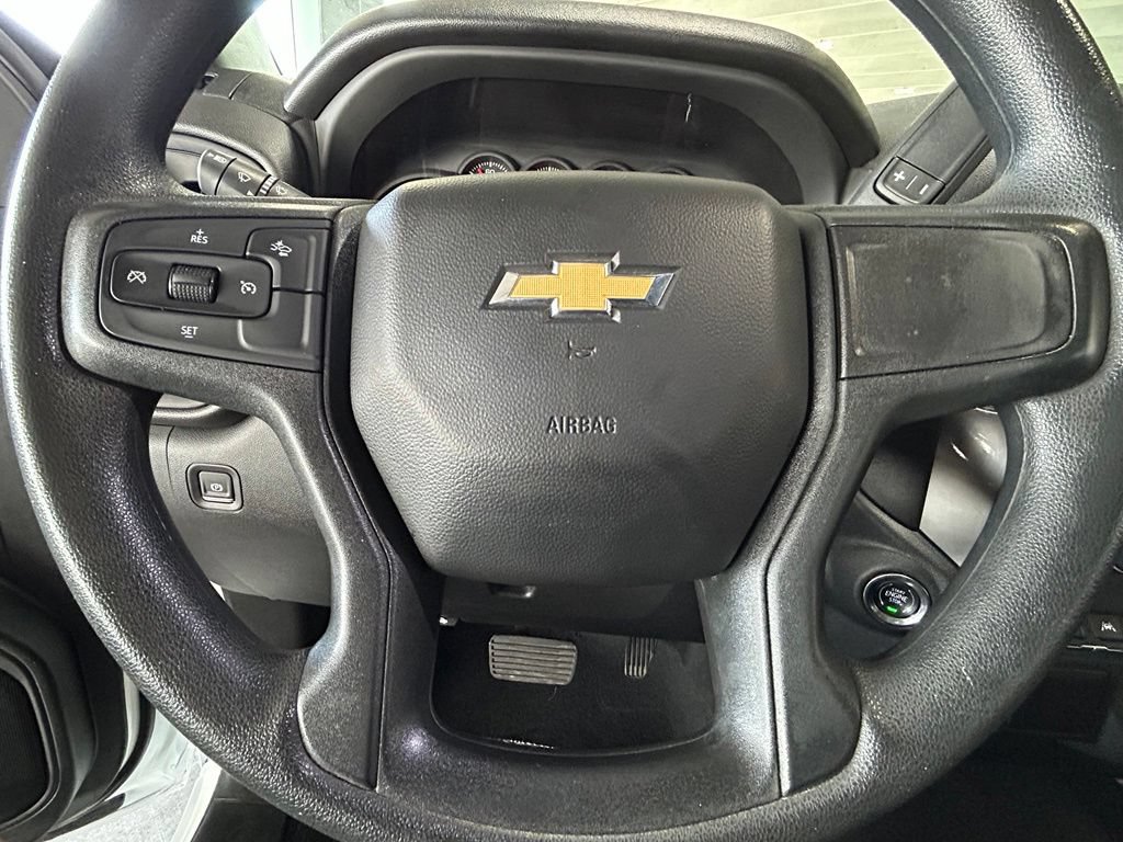 Used 2025 Chevrolet Silverado 1500 Custom w/ Turbomax Blackout Package AWD/4WD image 44