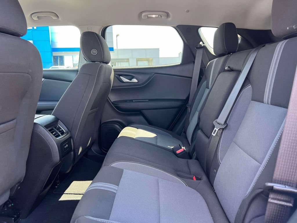 Used 2023 Chevrolet Blazer LT w/ Convenience Package AWD/4WD image 13
