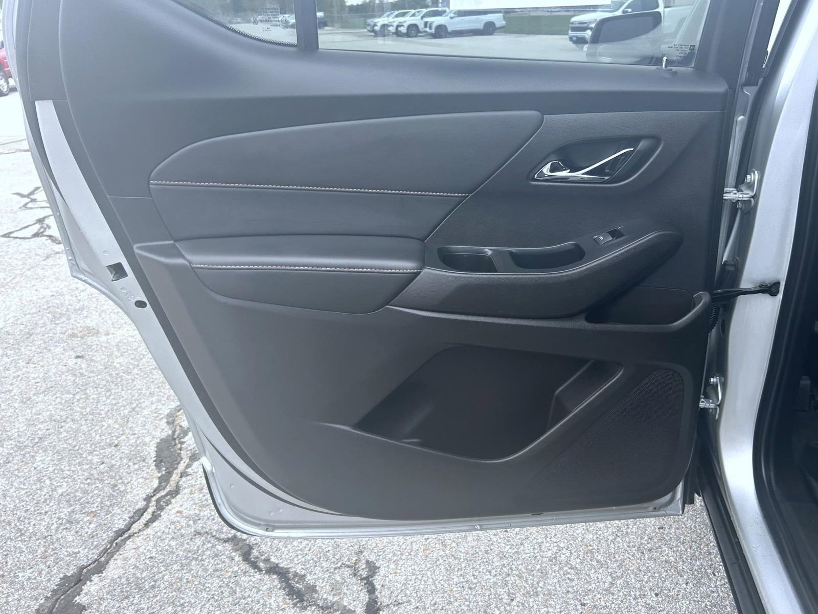 Certified 2021 Chevrolet Traverse LT image 17