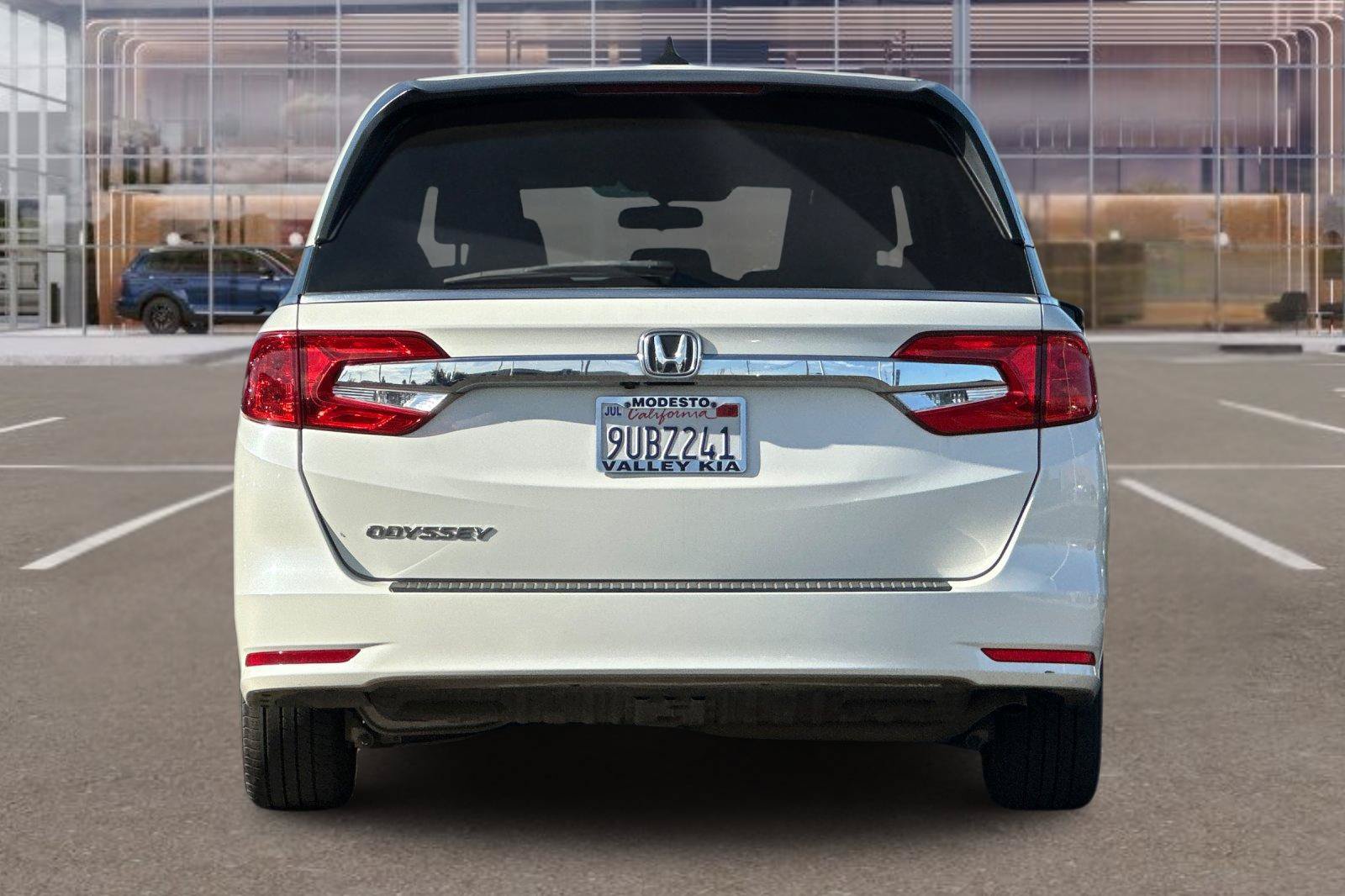 Used 2019 Honda Odyssey EX image 5