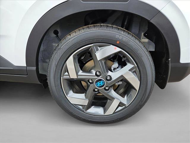 New 2026 Hyundai Venue SEL FWD image 9