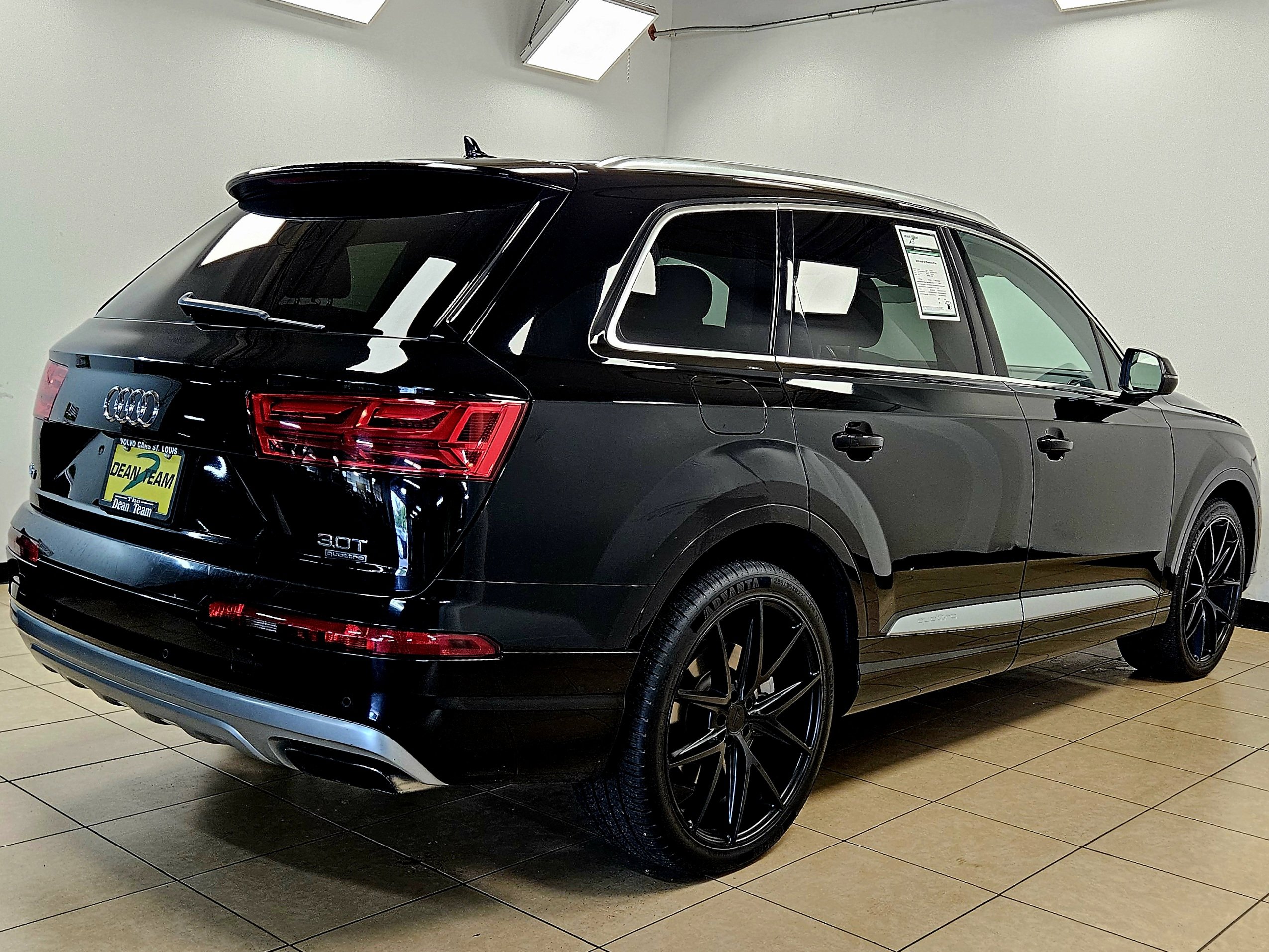 Used 2018 Audi Q7 3.0T Premium Plus image 4