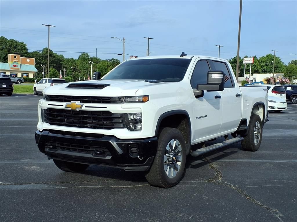 Used 2025 Chevrolet Silverado 2500 Custom w/ Custom Value Package AWD/4WD image 1