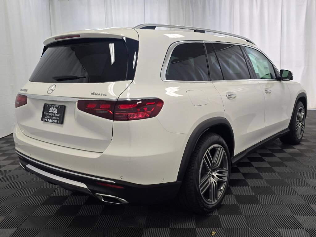 New 2026 Mercedes-Benz GLS 450 4MATIC image 6