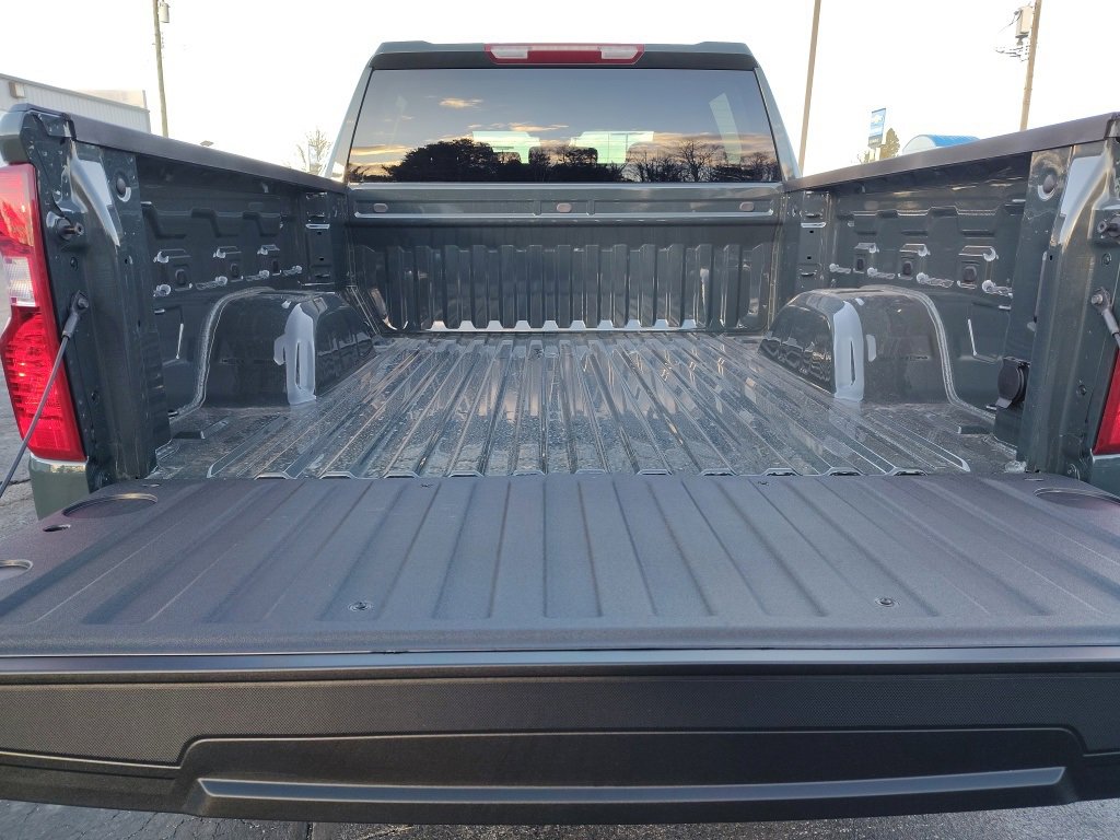 New 2026 Chevrolet Silverado 1500 LT image 9