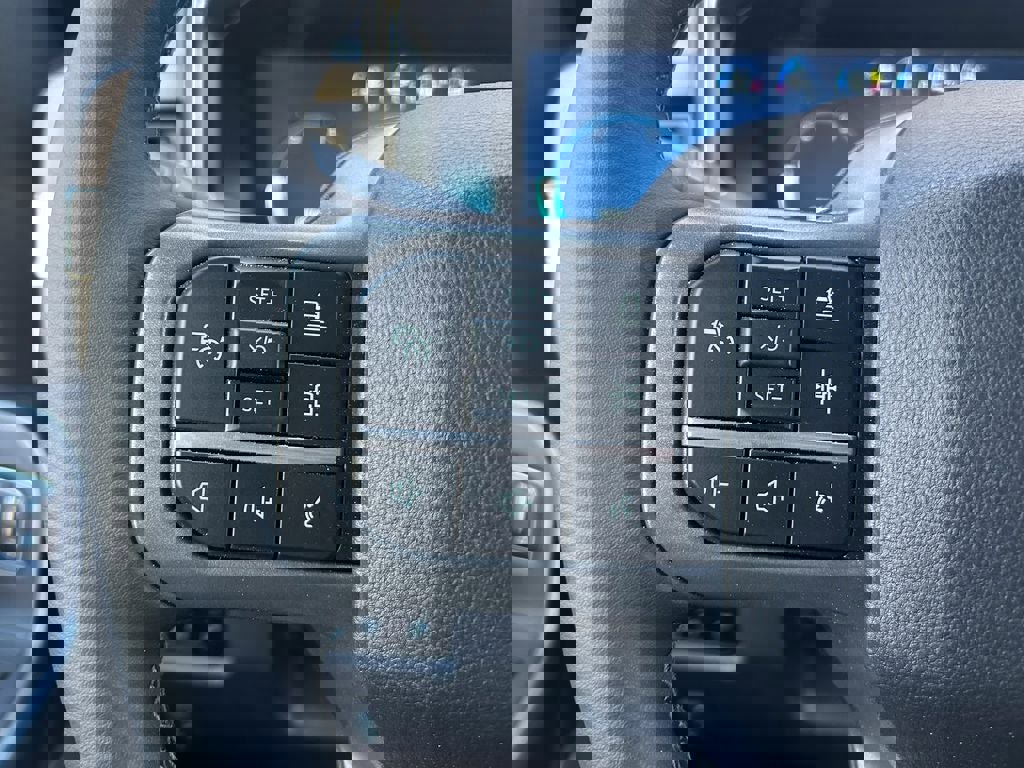 New 2026 Ford F250 Lariat w/ Black Appearance Package image 27