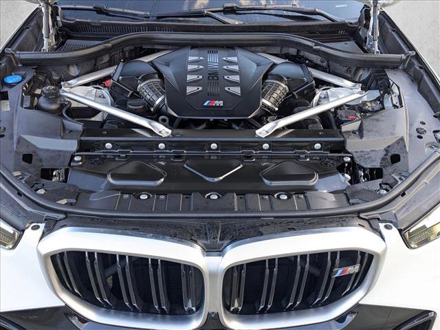 Used 2025 BMW X5 M60i w/ Climate Comfort Package image 28