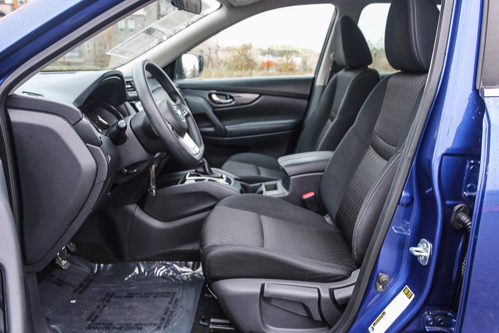 Used 2017 Nissan Rogue S image 17