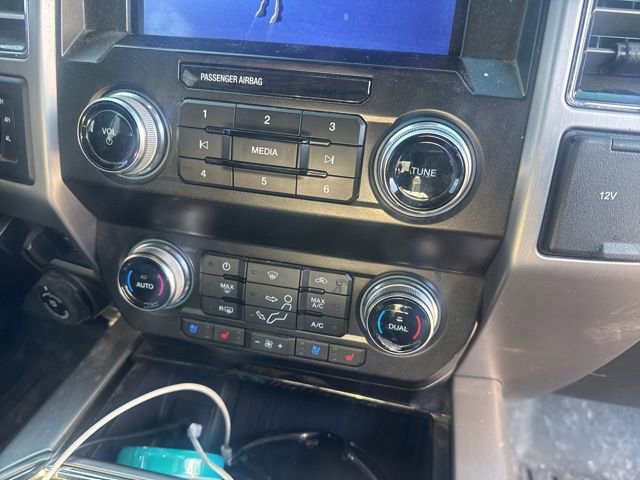 Used 2020 Ford F350 Platinum image 22