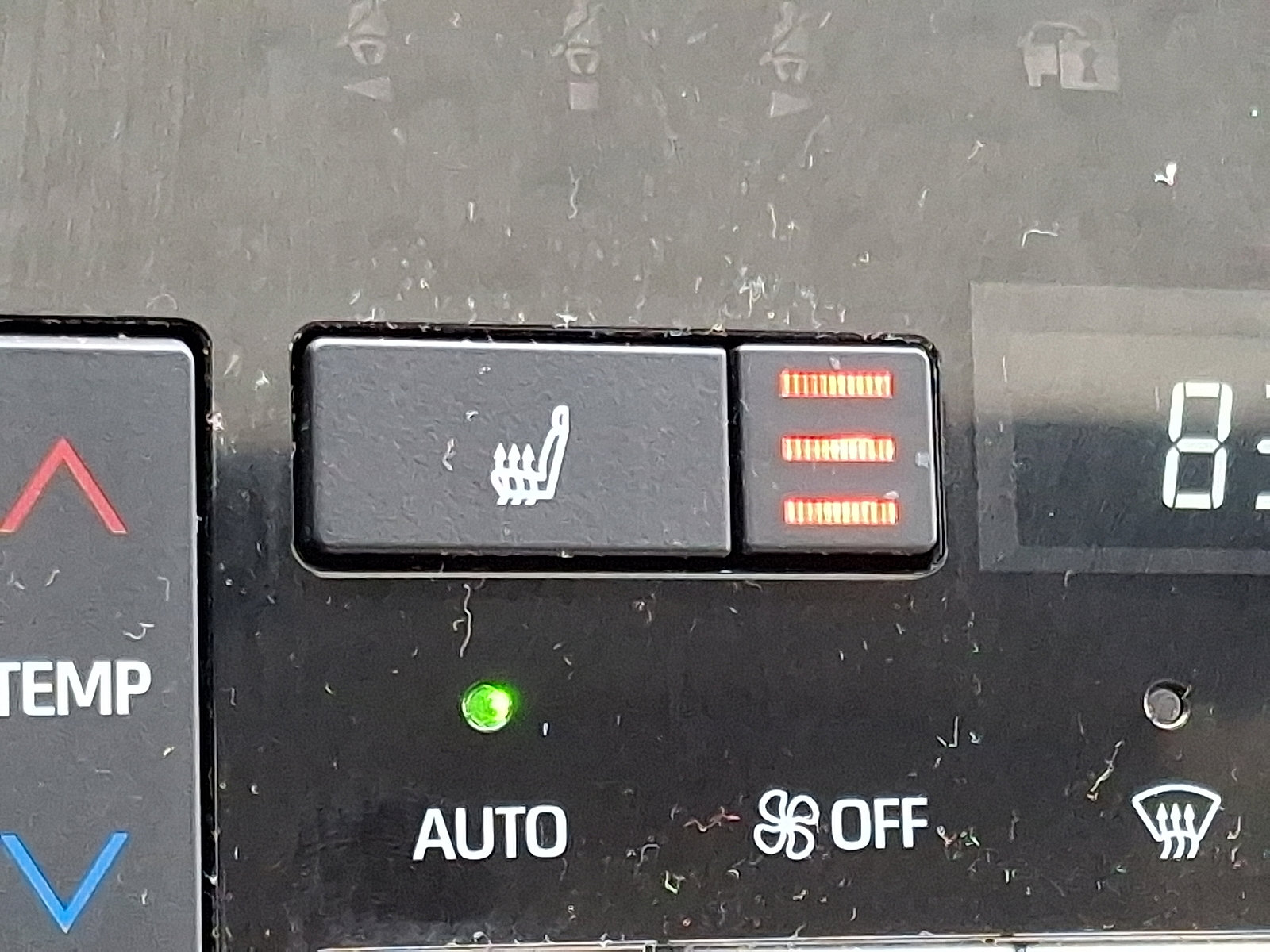 Used 2021 Toyota Avalon XLE image 25