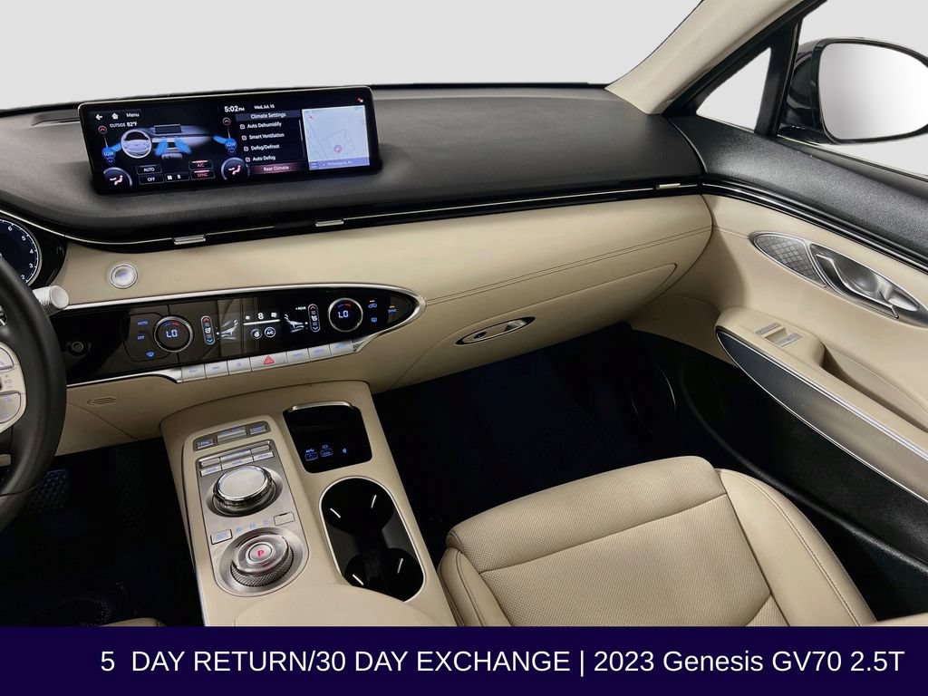 Used 2023 Genesis GV70 2.5T w/ Select Package AWD/4WD image 30