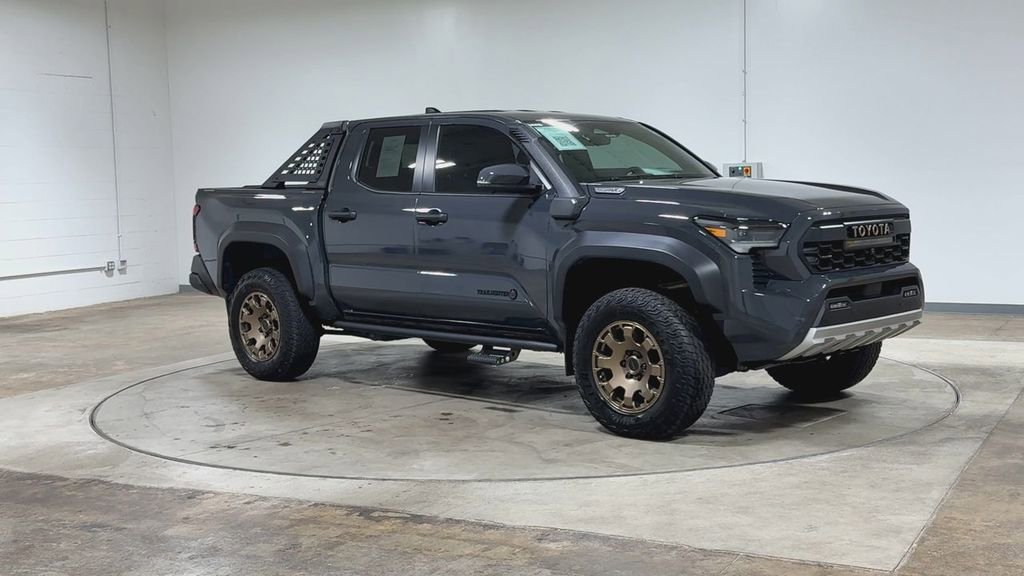 Used 2024 Toyota Tacoma 4x4 Double Cab Hybrid image 2