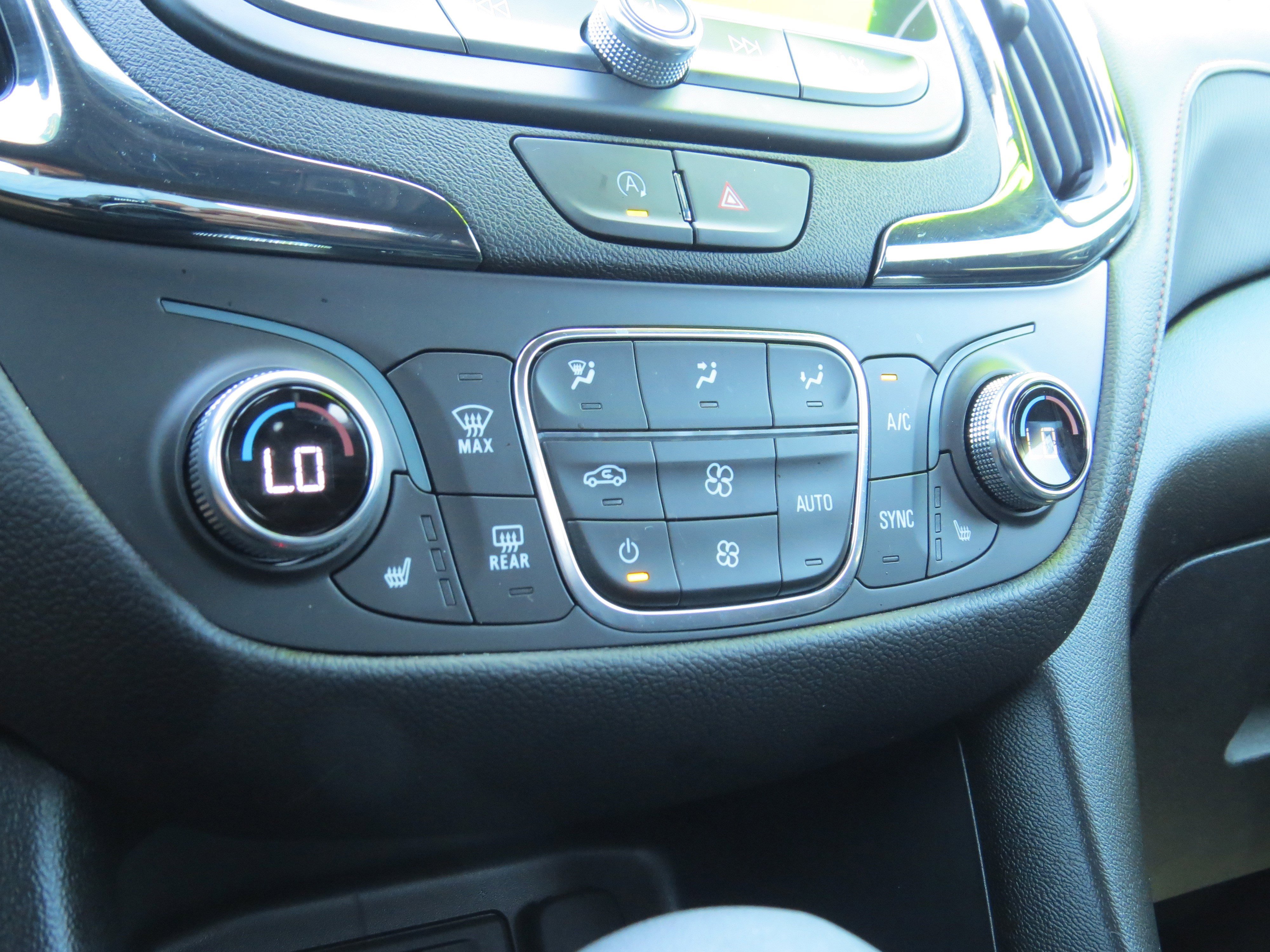 Certified 2024 Chevrolet Equinox RS image 27