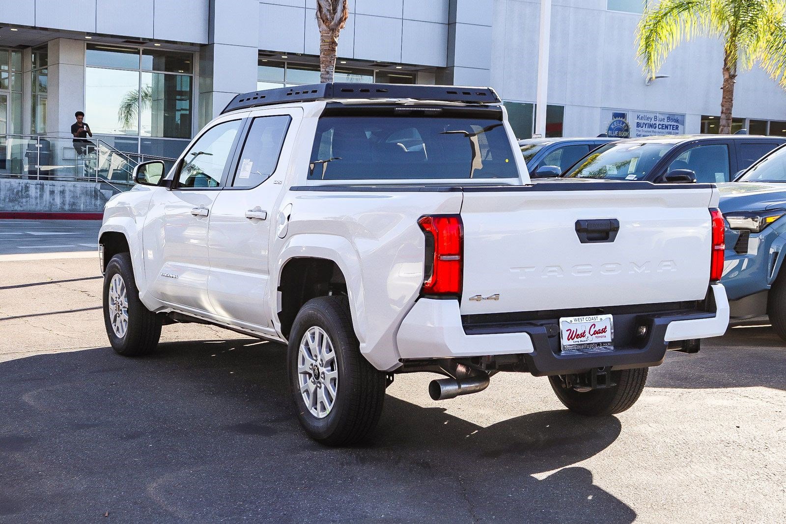 Used 2026 Toyota Tacoma SR5 AWD/4WD image 11