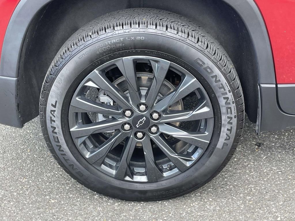 Used 2023 Chevrolet Traverse RS AWD/4WD image 9