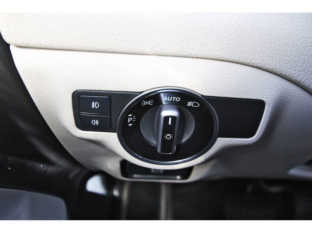 Used 2019 Mercedes-Benz GLA 250 GLA 250 image 24