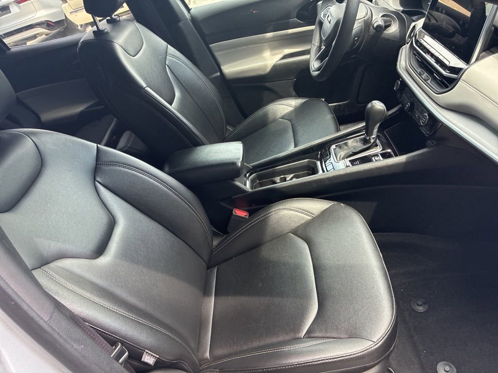 Used 2025 Jeep Compass Limited AWD/4WD image 10