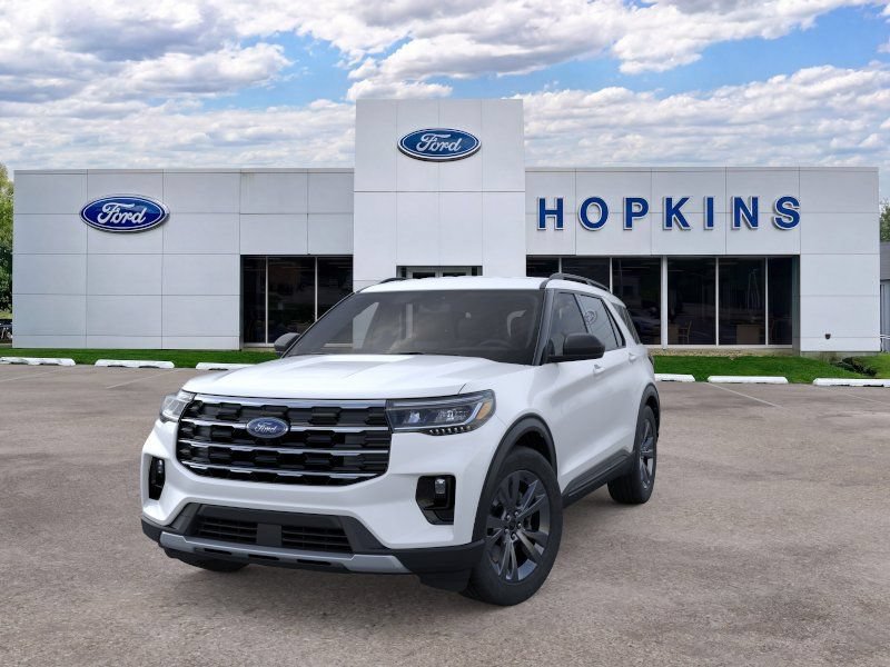 New 2026 Ford Explorer Active w/ Active Comfort Package AWD/4WD image 2