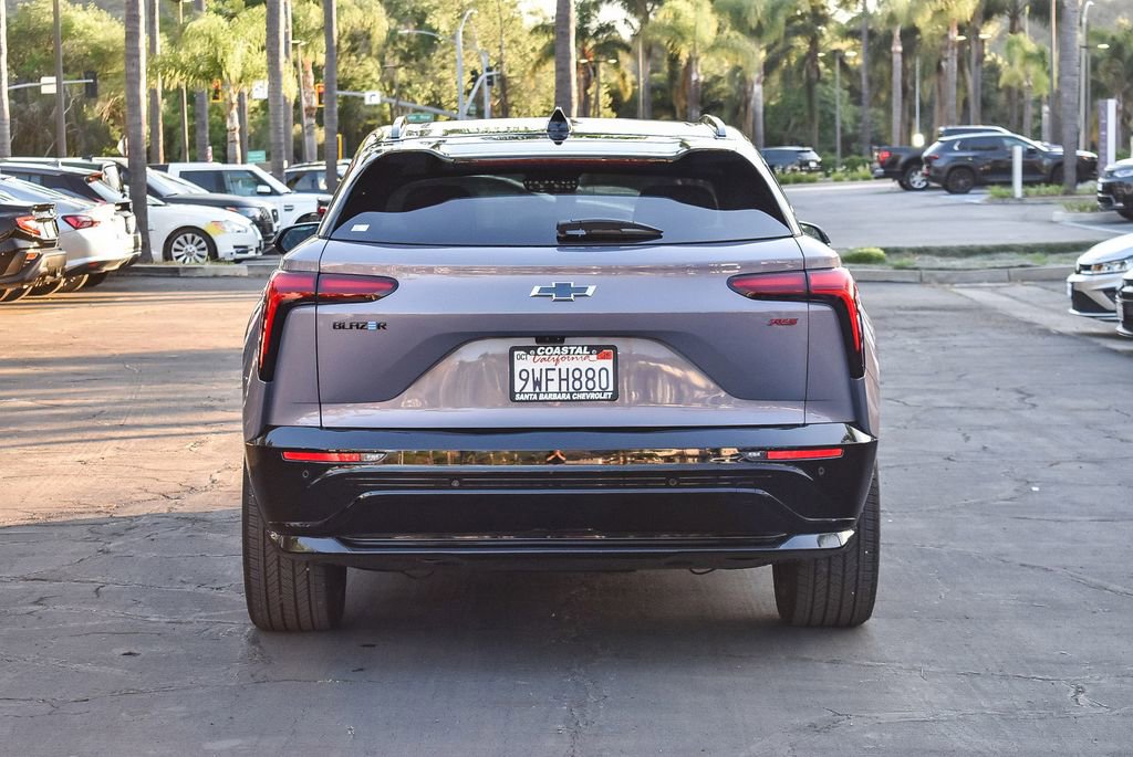 New 2026 Chevrolet Blazer EV RS w/ Super Cruise Package FWD image 5