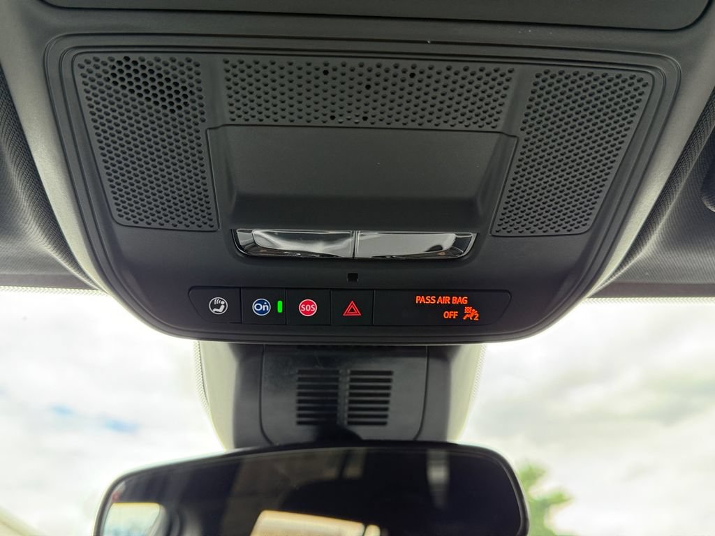New 2027 Chevrolet Equinox LT FWD image 18