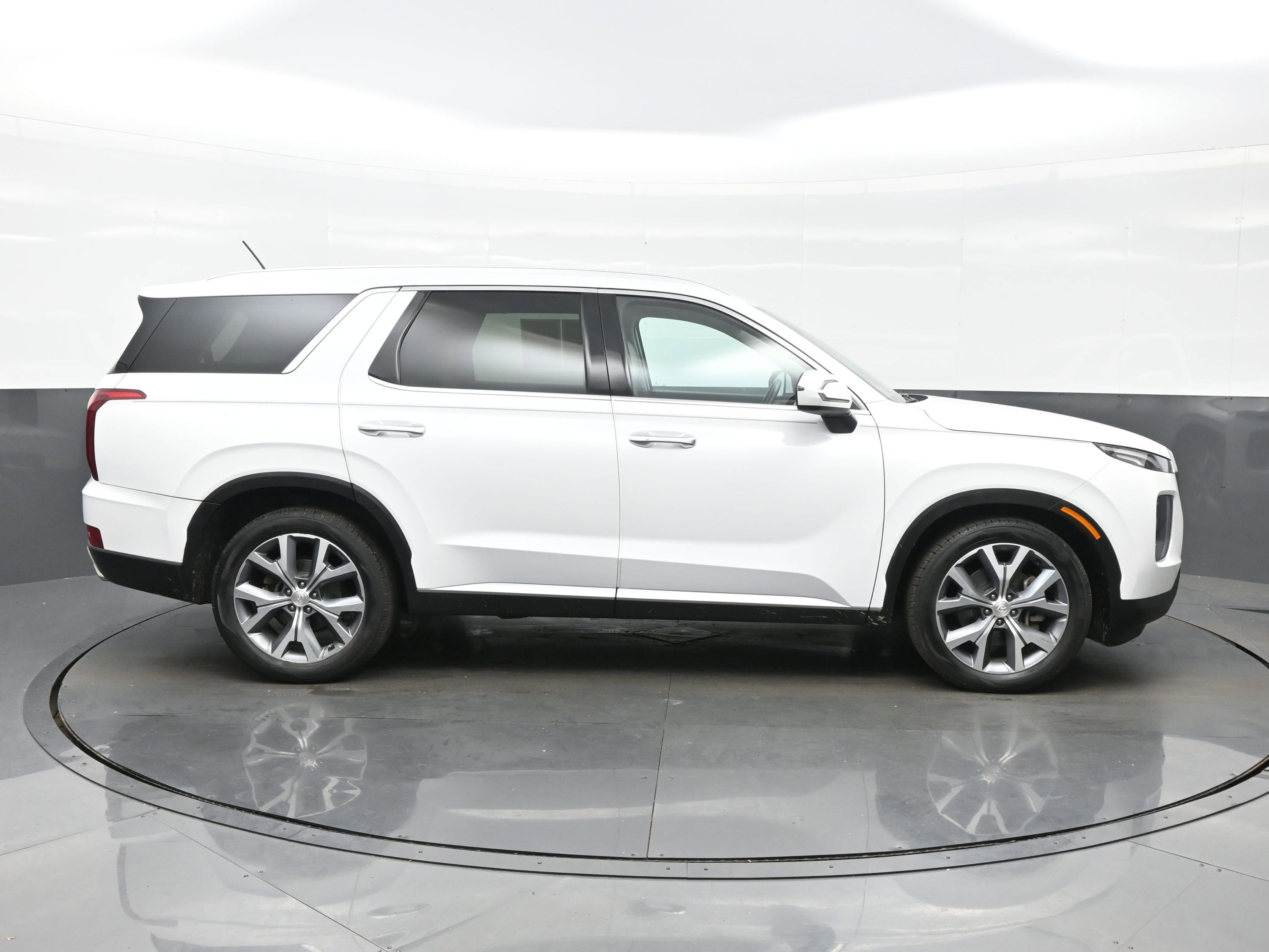 Used 2020 Hyundai Palisade SEL w/ Premium Package image 7