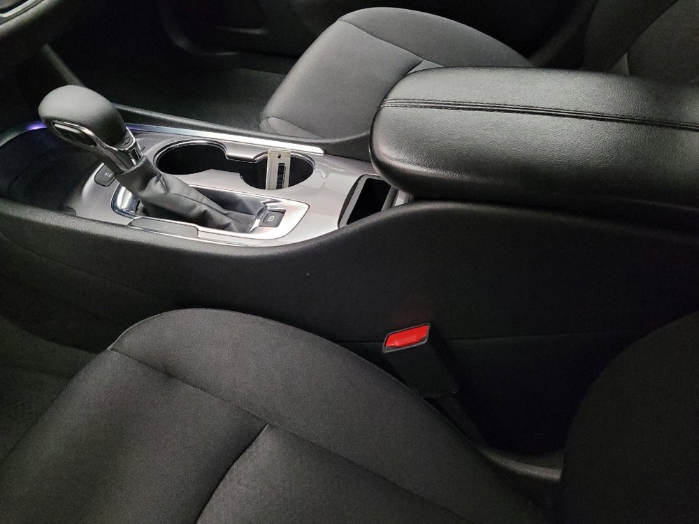 Used 2024 Chevrolet Malibu LT image 26