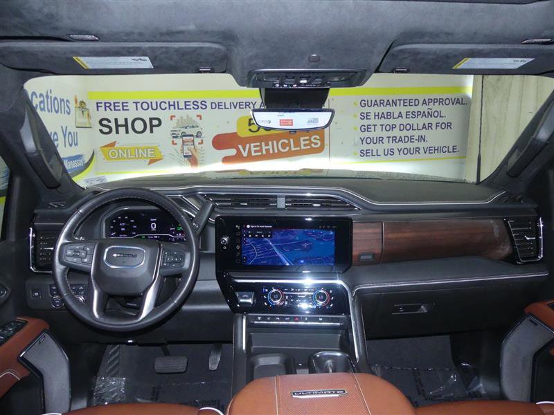 Used 2025 GMC Sierra 3500 Denali Ultimate AWD/4WD image 9