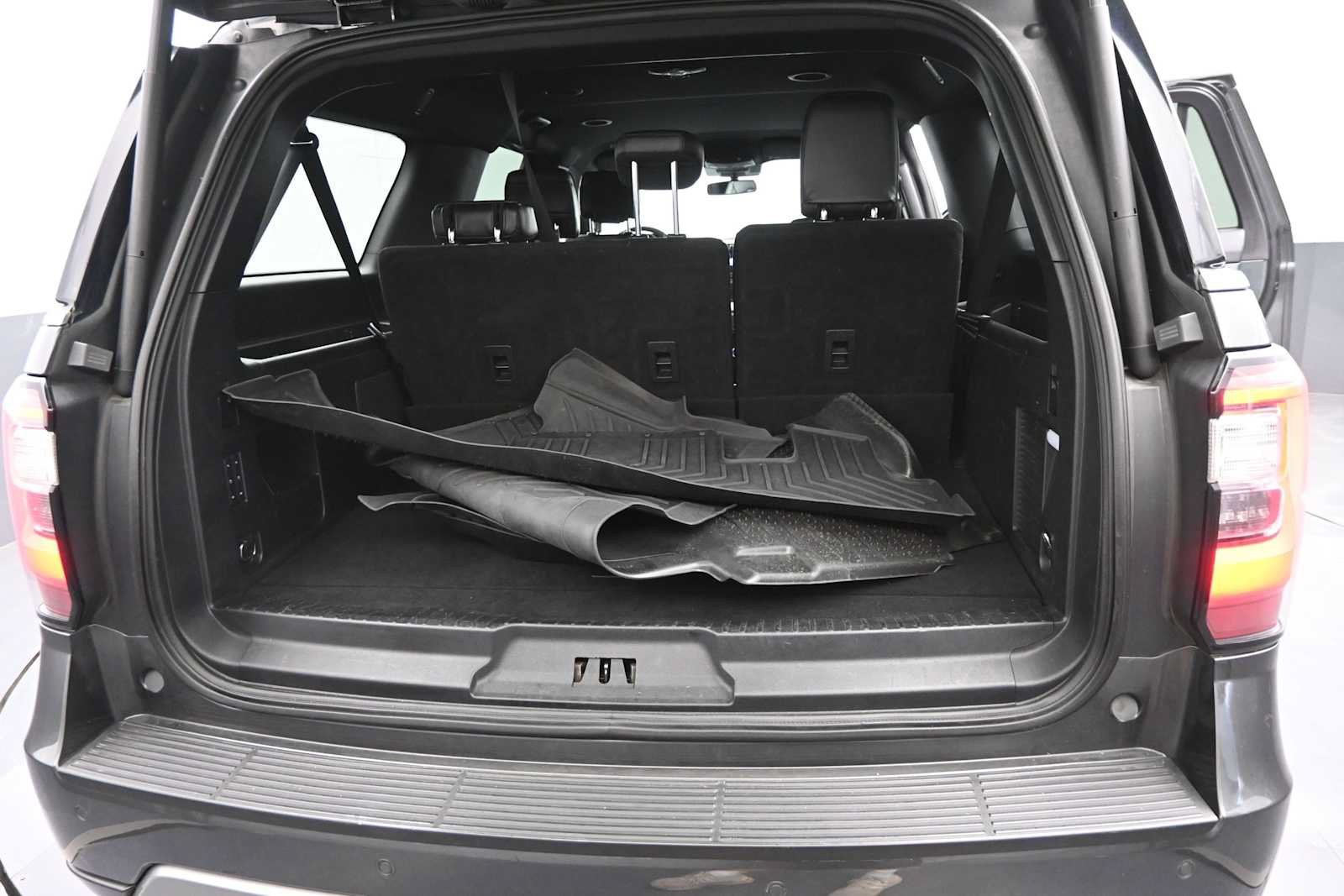 Used 2020 Ford Expedition Max Limited AWD/4WD image 13